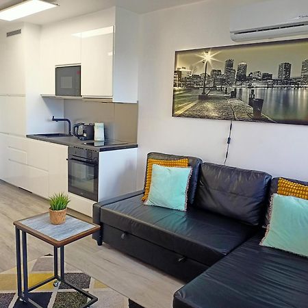 Apartament Z Balkonem Gliwice Mewy, Klimatyzacja Luaran gambar